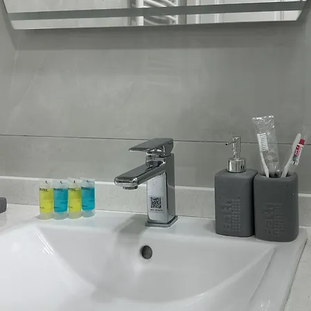 Hilton Blox Aparthotel Tbilisi Zewnętrze zdjęcie